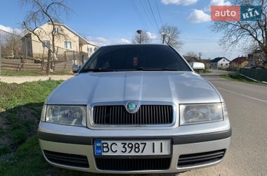 Ліфтбек Skoda Octavia 2000 в Львові
