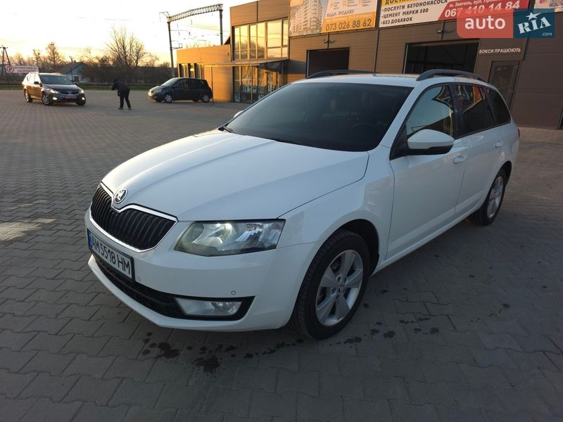 Універсал Skoda Octavia 2014 в Звягелі