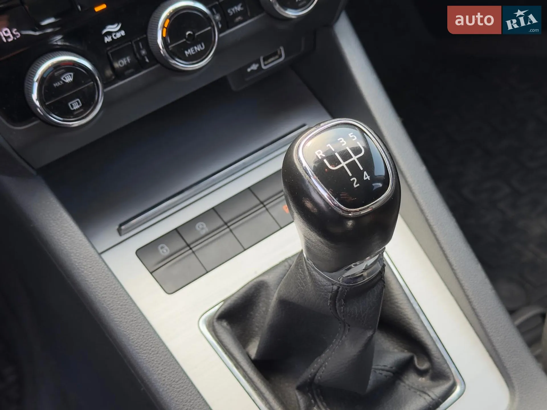 2020 Skoda Octavia - мініатюра 21