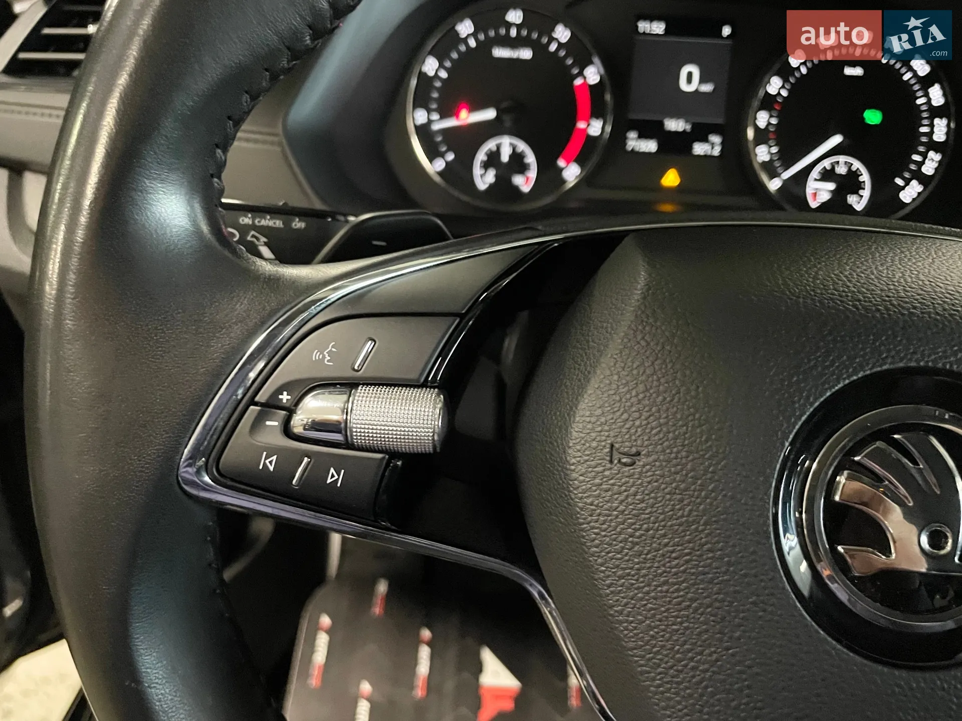 2020 Skoda Octavia - мініатюра 47