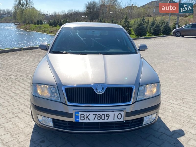 Лифтбек Skoda Octavia 2006 в Ровно фото 9 Лифтбек Skoda Octavia 2006 в Ровно