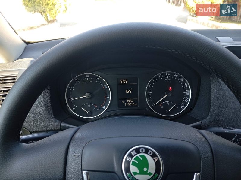 Универсал Skoda Octavia 2009 в Ровно