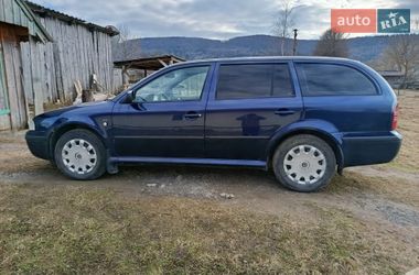 Универсал Skoda Octavia 2003 в Сколе