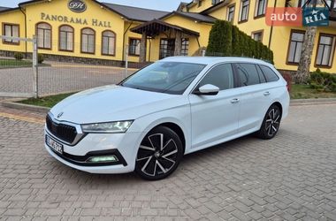 Универсал Skoda Octavia 2020 в Львове
