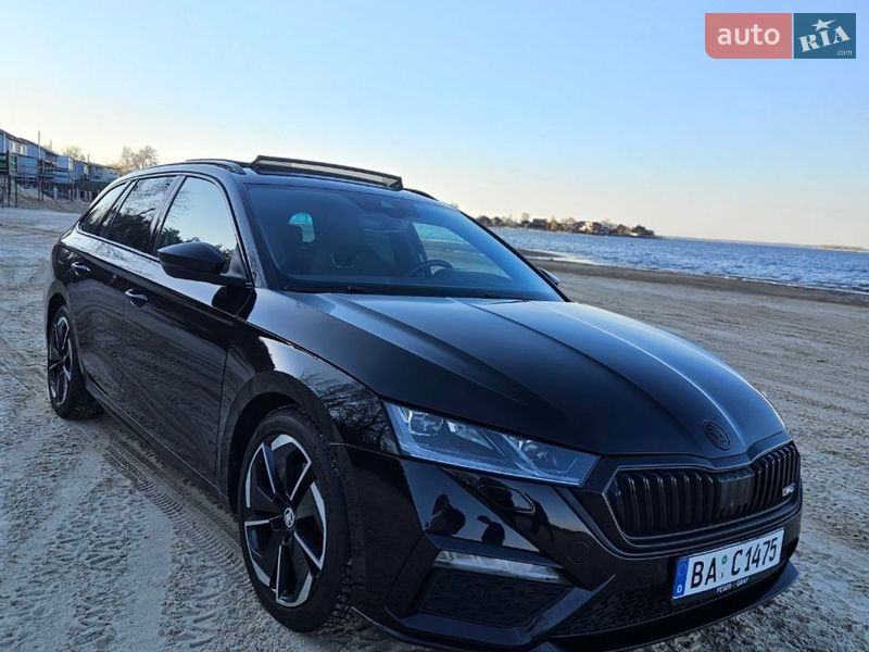 Універсал Skoda Octavia 2021 в Черкасах