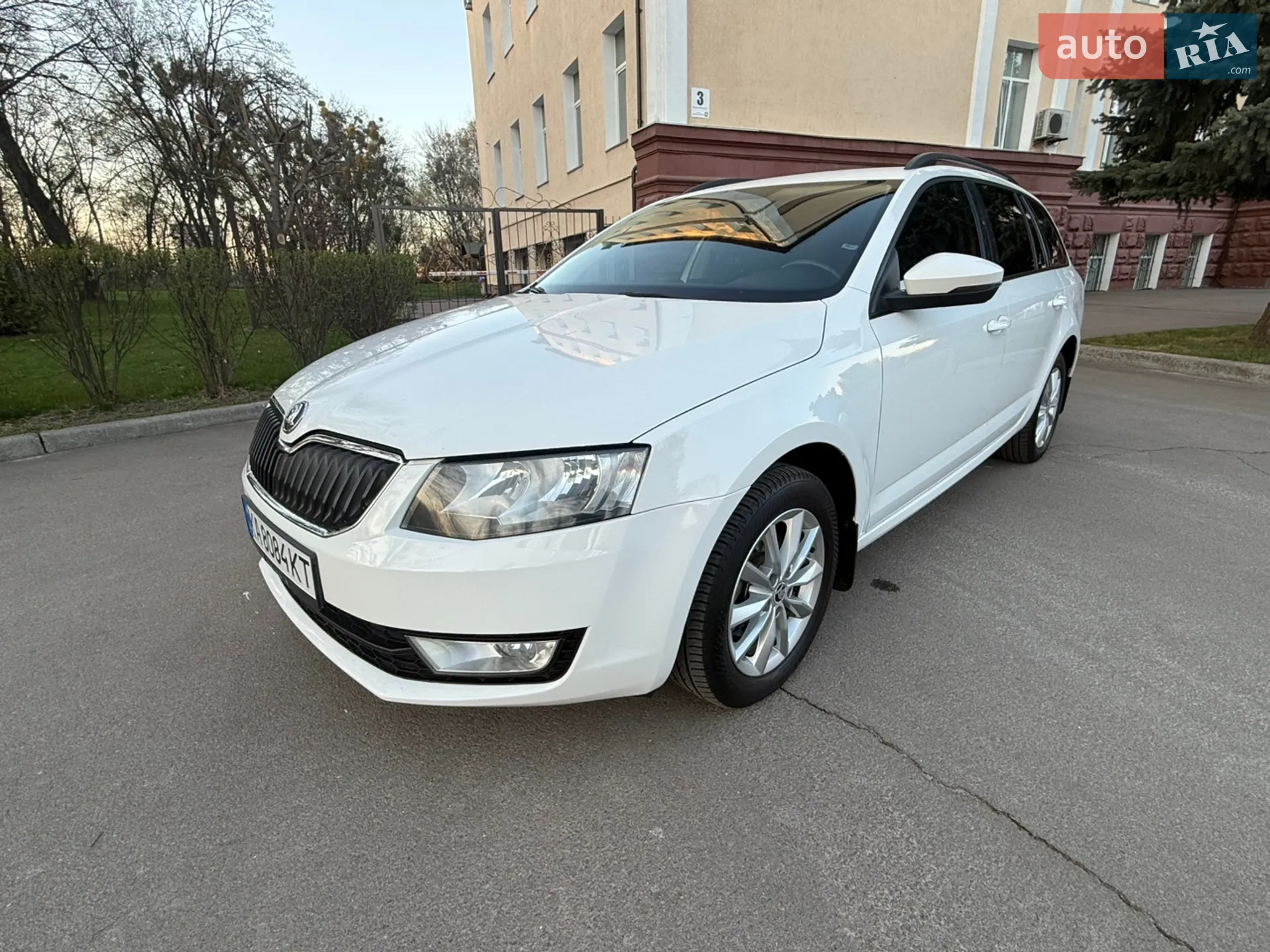 2014 Skoda Octavia - мініатюра 12