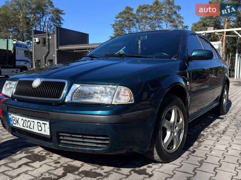 Ліфтбек Skoda Octavia 1999 в Маневичах
