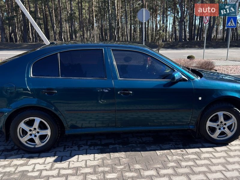 Ліфтбек Skoda Octavia 1999 в Маневичах