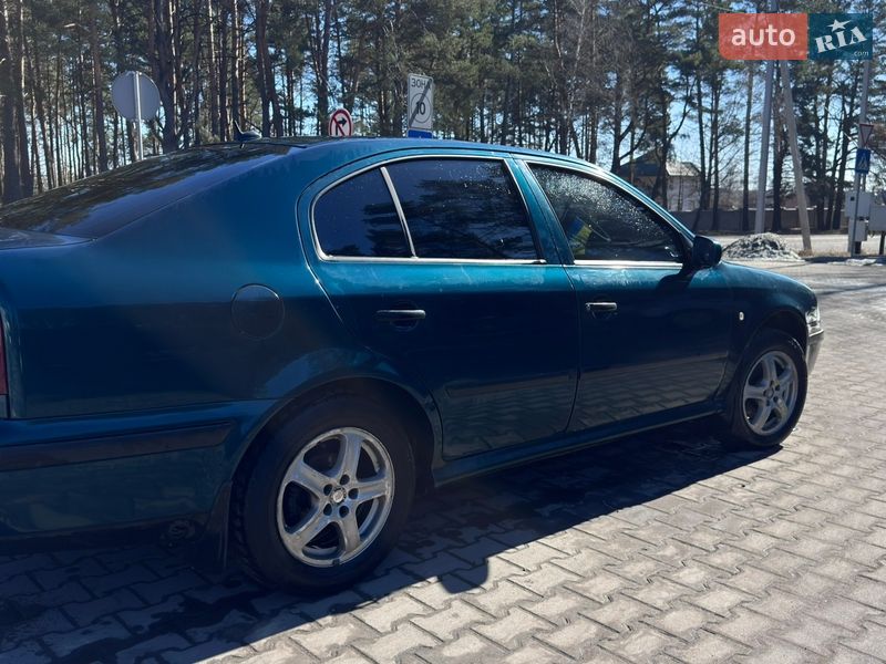 Ліфтбек Skoda Octavia 1999 в Маневичах