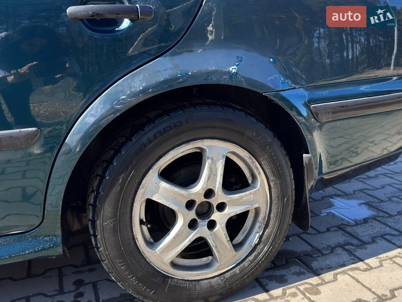 Ліфтбек Skoda Octavia 1999 в Маневичах