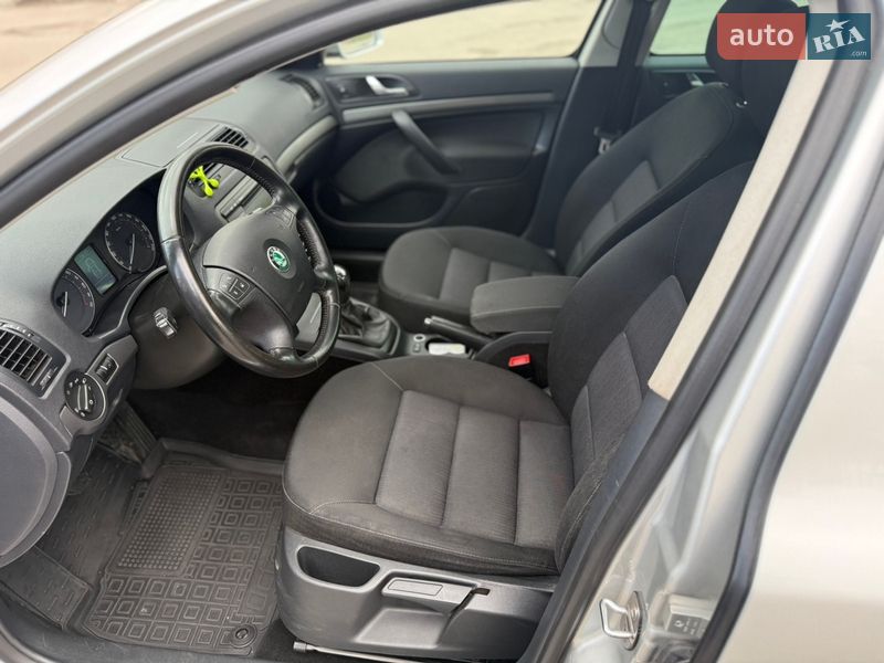 Універсал Skoda Octavia 2007 в Рівному