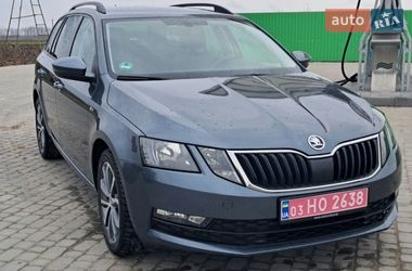 Универсал Skoda Octavia 2019 в Козове