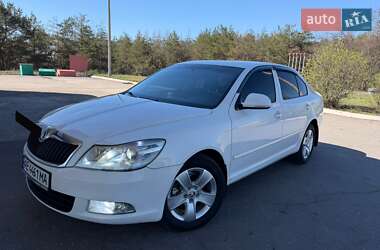 Лифтбек Skoda Octavia 2010 в Каменском
