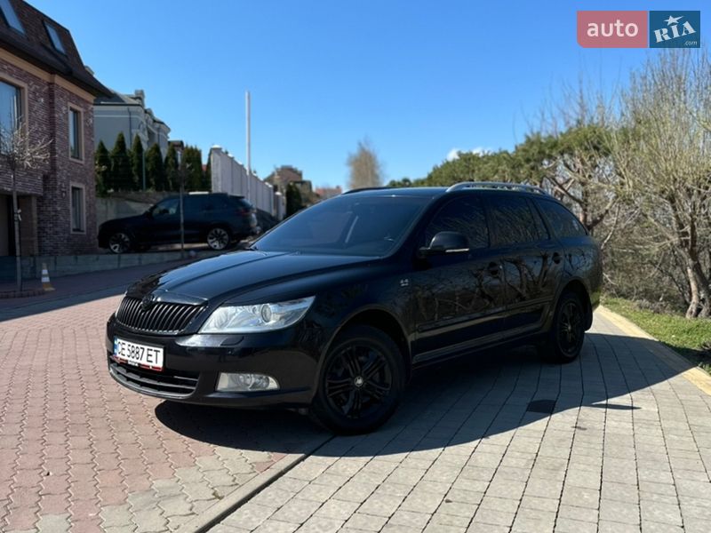 Універсал Skoda Octavia 2011 в Чернівцях