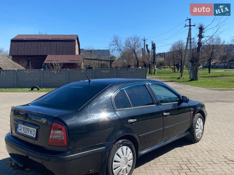 Ліфтбек Skoda Octavia 2003 в Золотоноші