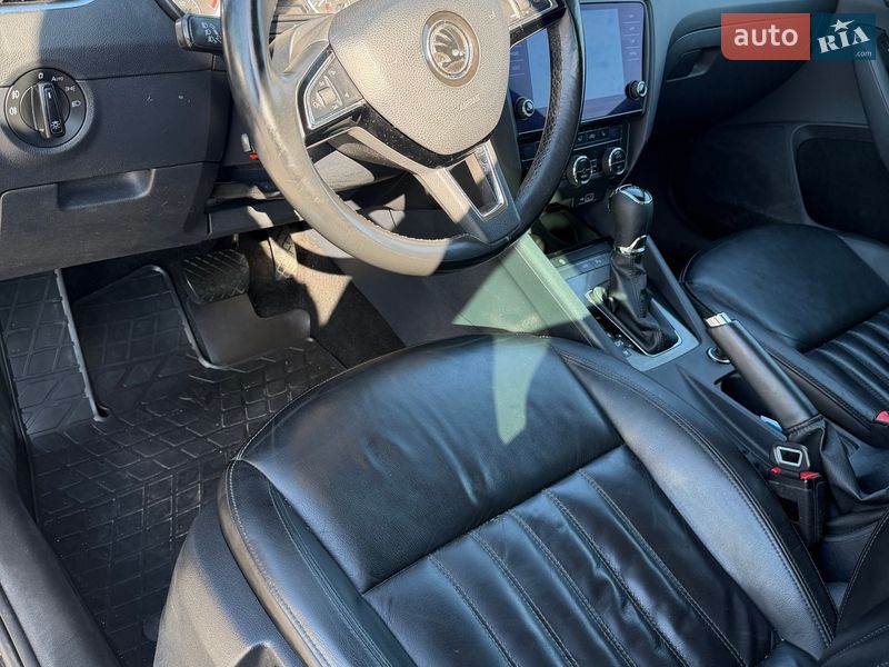 Універсал Skoda Octavia 2019 в Чернівцях