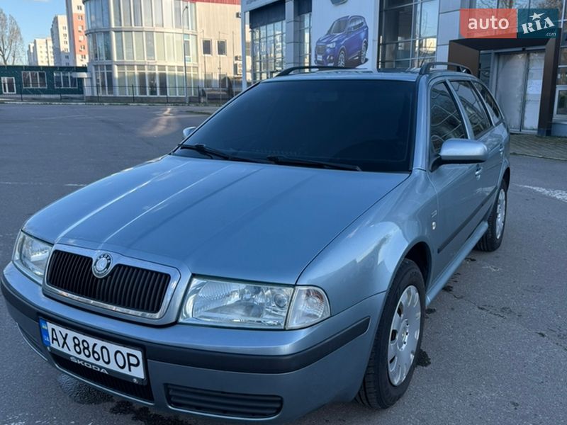 Універсал Skoda Octavia 2003 в Харкові