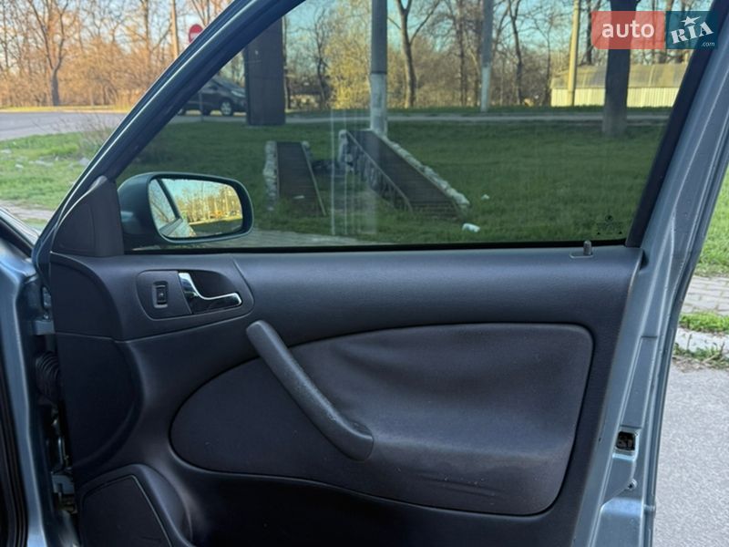 Універсал Skoda Octavia 2003 в Харкові