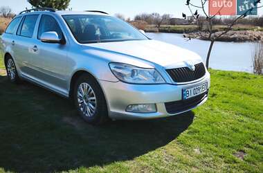 Универсал Skoda Octavia 2011 в Пирятине