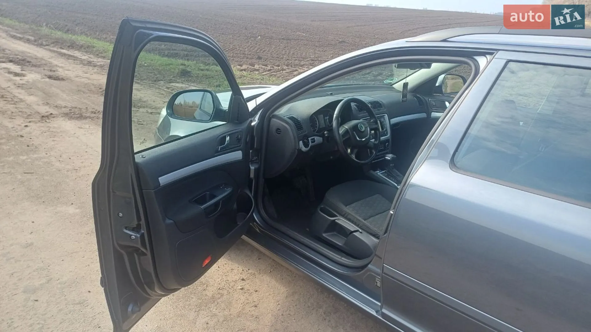 2011 Skoda Octavia - мініатюра 3