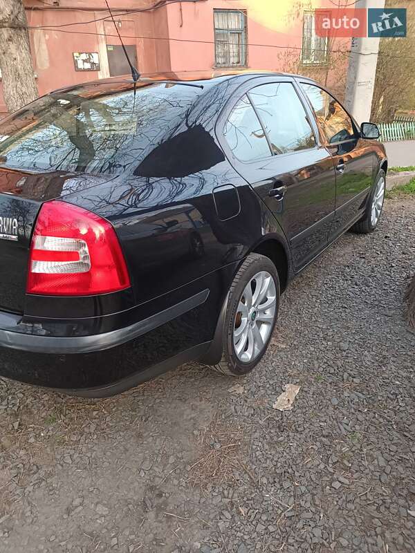 Ліфтбек Skoda Octavia 2006 в Кривому Розі