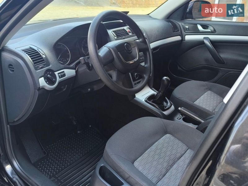 Ліфтбек Skoda Octavia 2010 в Коростені