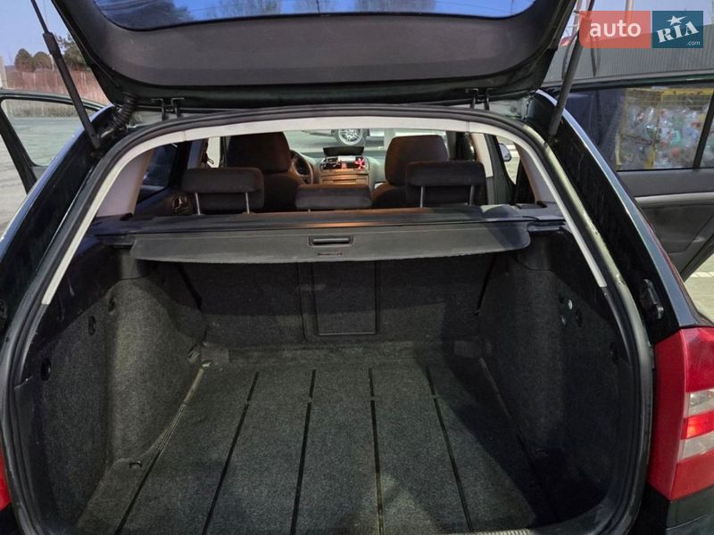 Універсал Skoda Octavia 2005 в Добросині