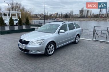 Универсал Skoda Octavia 2010 в Виннице