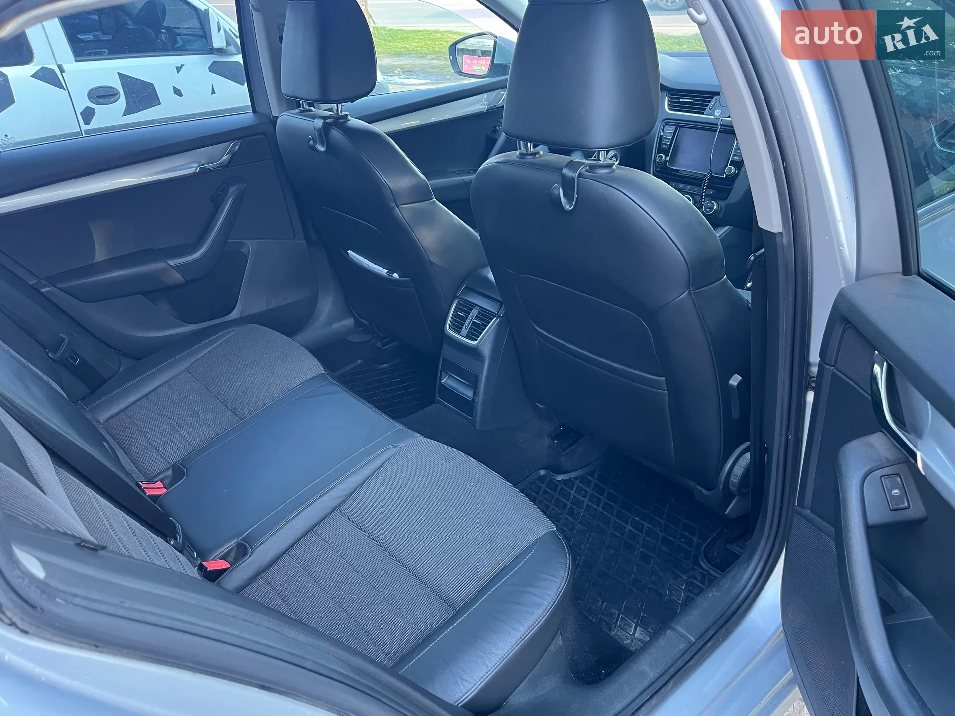 2014 Skoda Octavia - мініатюра 11