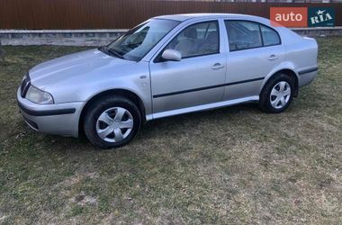 Ліфтбек Skoda Octavia 2000 в Трухановому