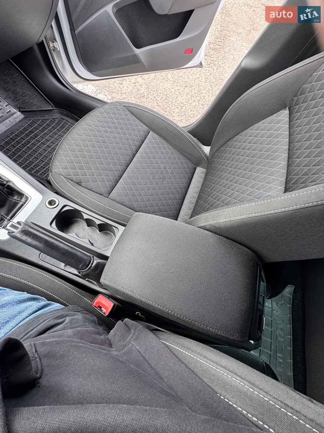 2015 Skoda Octavia - мініатюра 105
