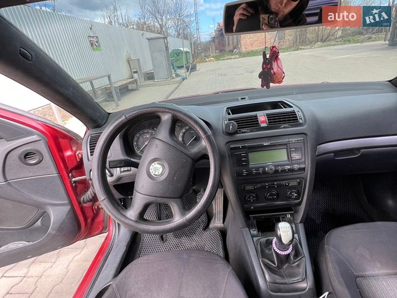 Ліфтбек Skoda Octavia 2004 в Косові