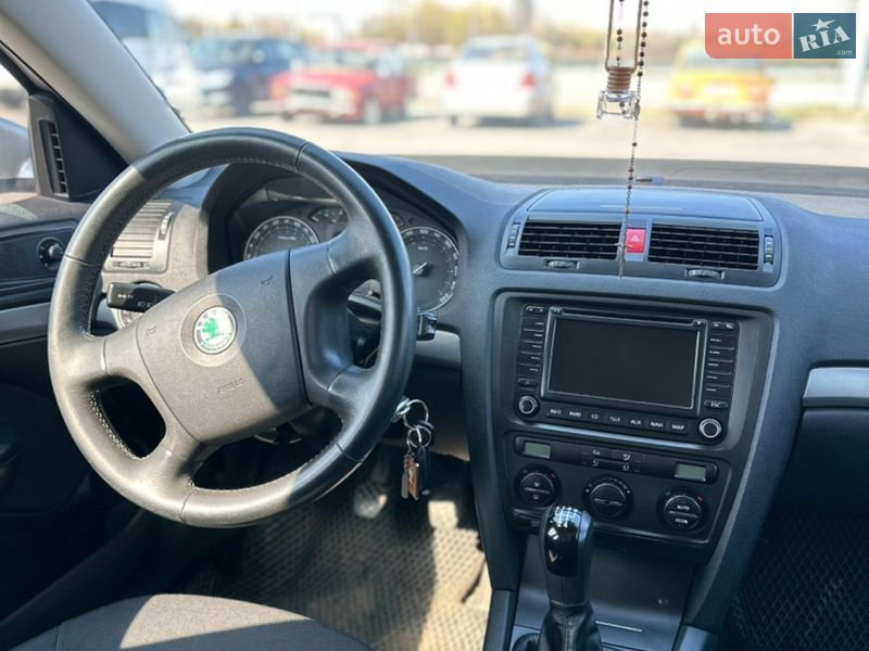 Ліфтбек Skoda Octavia 2005 в Львові