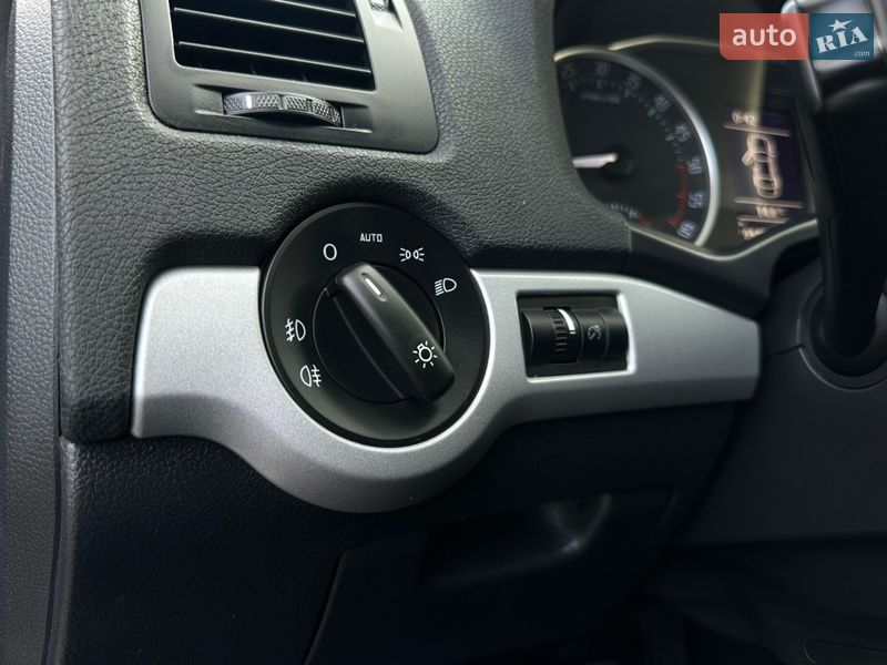 Універсал Skoda Octavia 2012 в Сарнах