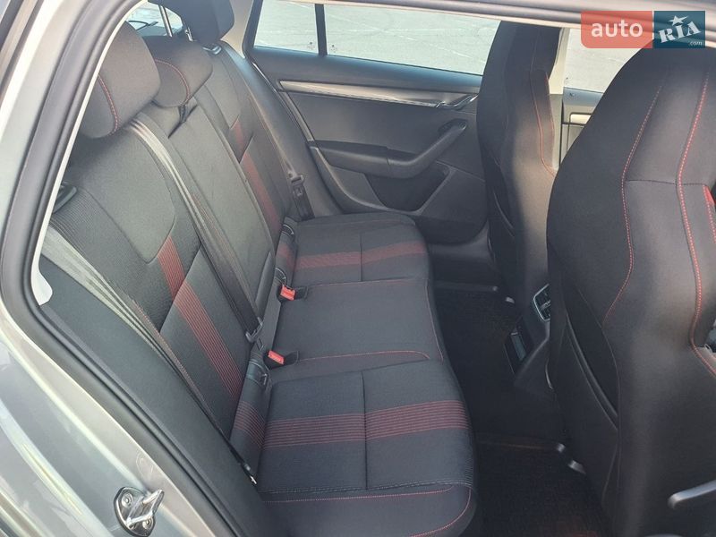 Універсал Skoda Octavia 2018 в Луцьку