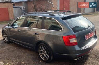 Універсал Skoda Octavia 2016 в Ромнах