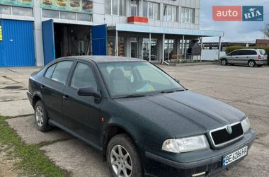 Лифтбек Skoda Octavia 1999 в Южном