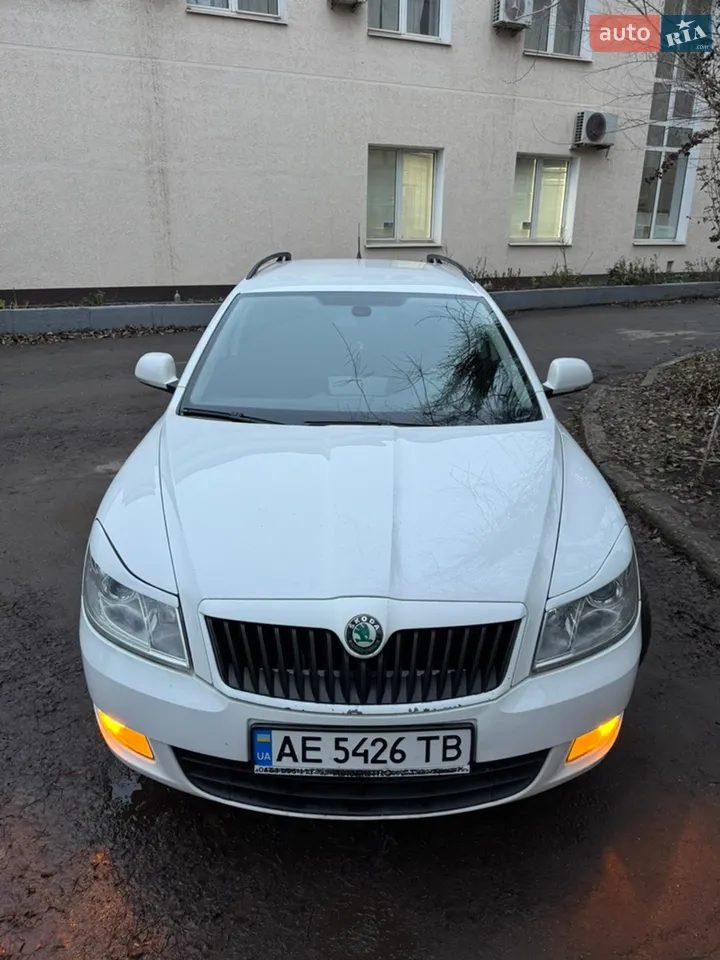 2011 Skoda Octavia - мініатюра 52