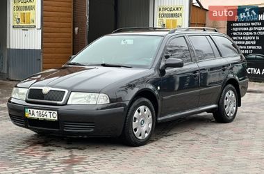 Універсал Skoda Octavia 2007 в Черкасах