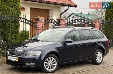 Универсал Skoda Octavia 2016 в Стрые