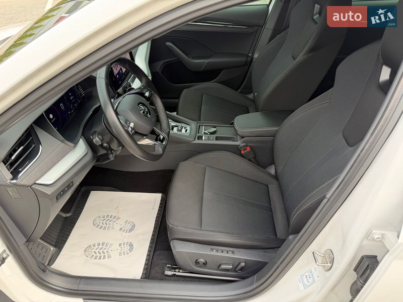 Універсал Skoda Octavia 2021 в Луцьку