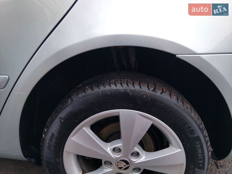 Універсал Skoda Octavia 2010 в Первомайську