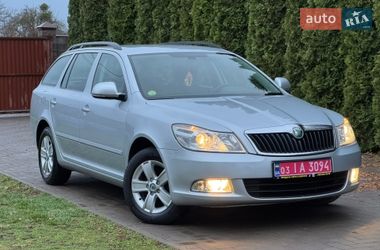 Универсал Skoda Octavia 2012 в Луцке