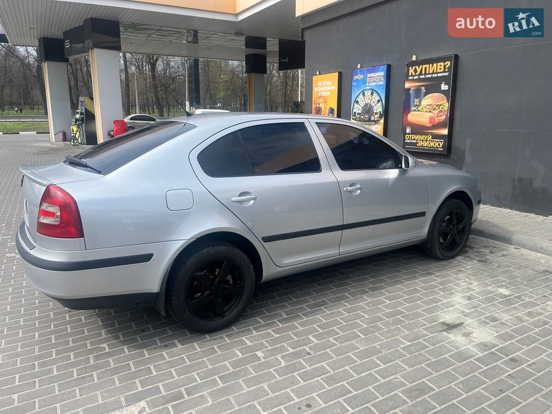 Ліфтбек Skoda Octavia 2008 в Дніпрі