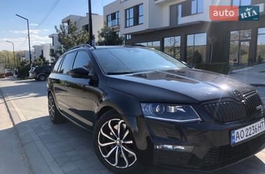 Універсал Skoda Octavia 2015 в Ужгороді
