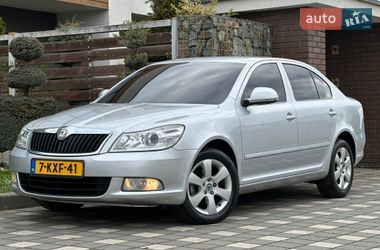 Лифтбек Skoda Octavia 2009 в Стрые