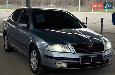 Лифтбек Skoda Octavia 2006 в Запорожье