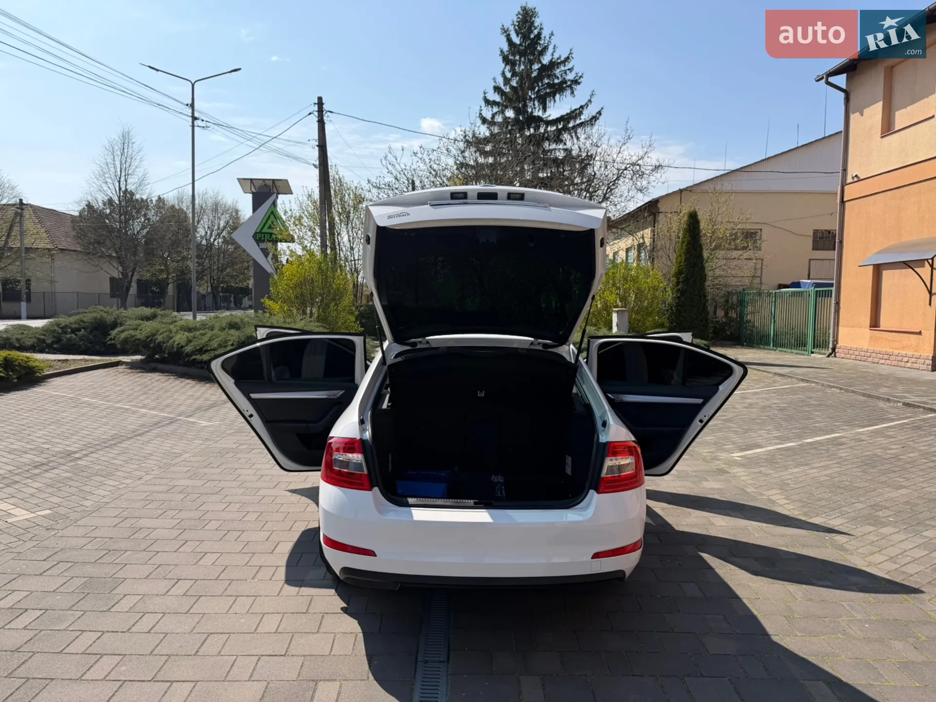 2013 Skoda Octavia - мініатюра 19