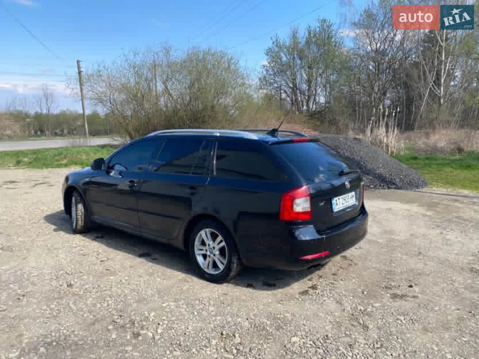 2010 Skoda Octavia - мініатюра 12