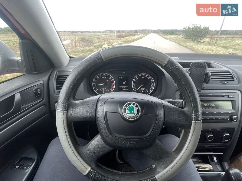 Універсал Skoda Octavia 2012 в Вараші